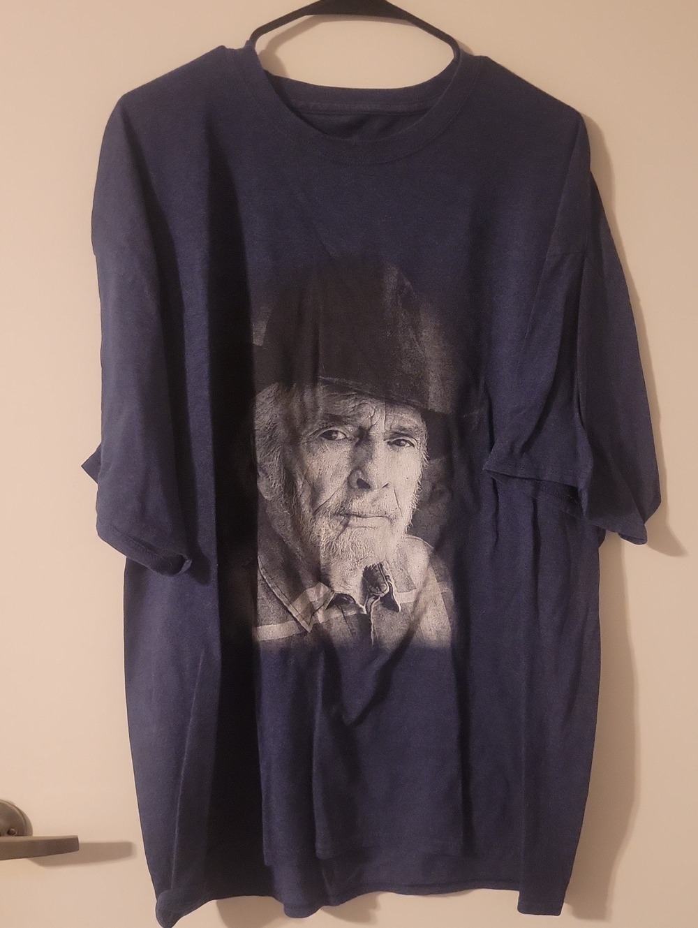 Merle Haggard Workin Man Blues Navy Short-Sleeve Graphic Crewneck Tee